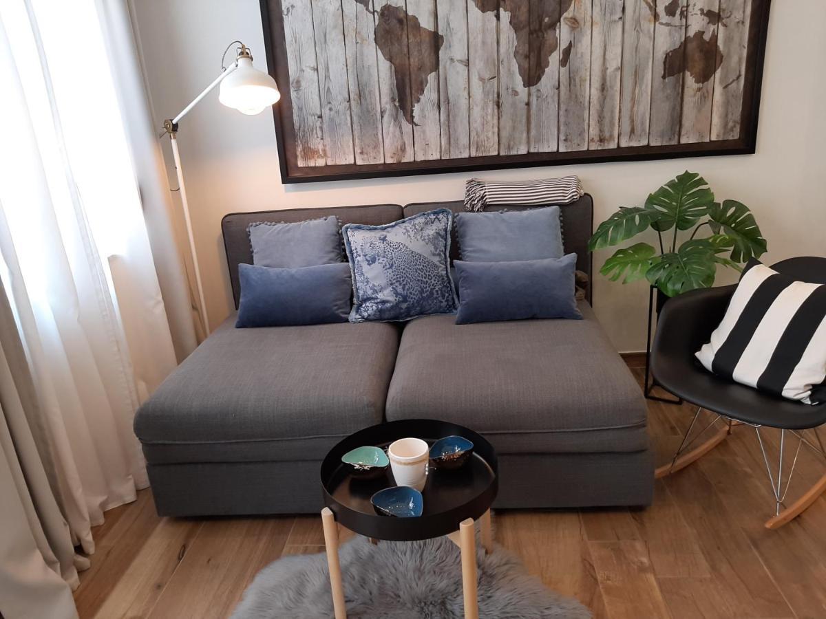 Arena Design Apartments With Free Private Parking And With A Terrace Pula Ngoại thất bức ảnh