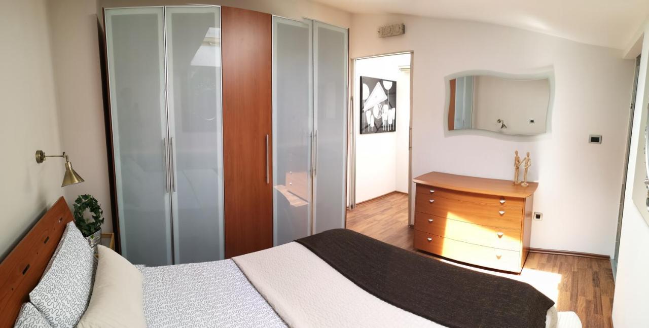 Arena Design Apartments With Free Private Parking And With A Terrace Pula Ngoại thất bức ảnh