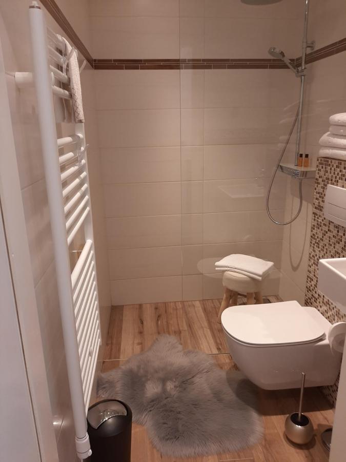 Arena Design Apartments With Free Private Parking And With A Terrace Pula Ngoại thất bức ảnh