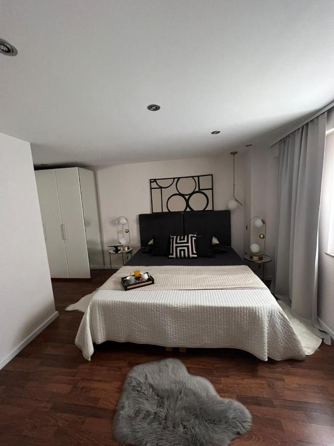 Arena Design Apartments With Free Private Parking And With A Terrace Pula Ngoại thất bức ảnh