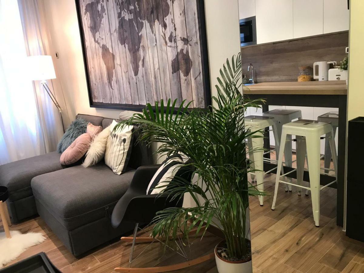 Arena Design Apartments With Free Private Parking And With A Terrace Pula Ngoại thất bức ảnh